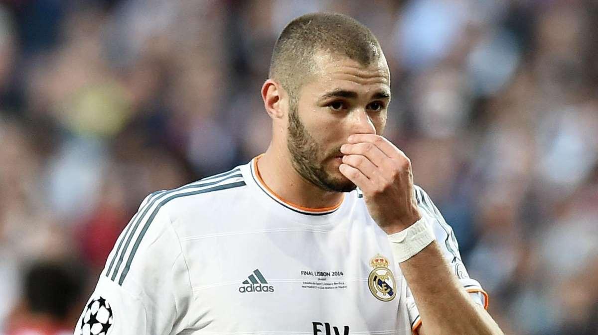 ABC: Algunos directivos vuelven a dudar de Karim Benzema