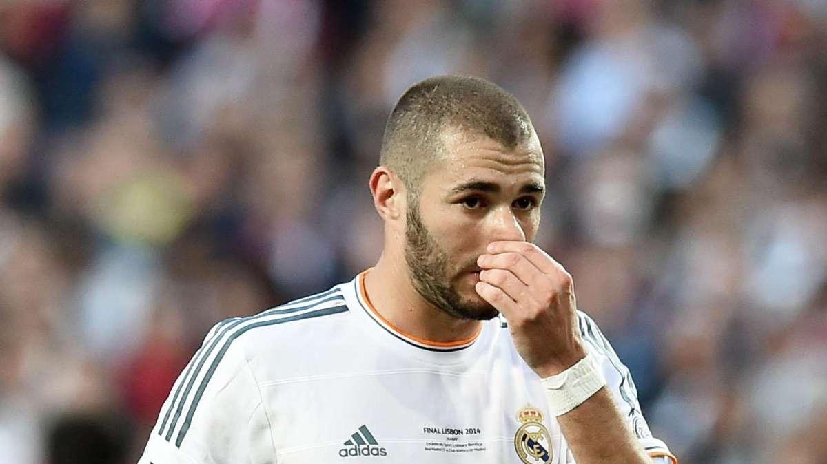 Pedrerol: "Benzema ha conseguido frenar el fichaje de Luis Suárez"