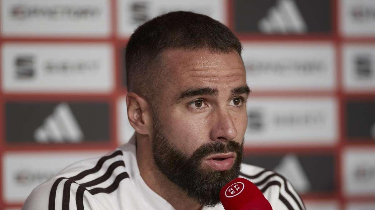 Dani Carvajal en rueda de prensa: "Cuando llegó Vinicius ya se veía que iba para crack"