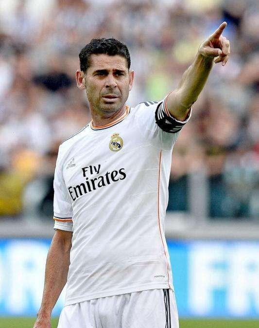 Hierro no ve necesario fichar otro central: "Hay que afrontar la situación de Casemiro como lo que fue, una eventualidad"