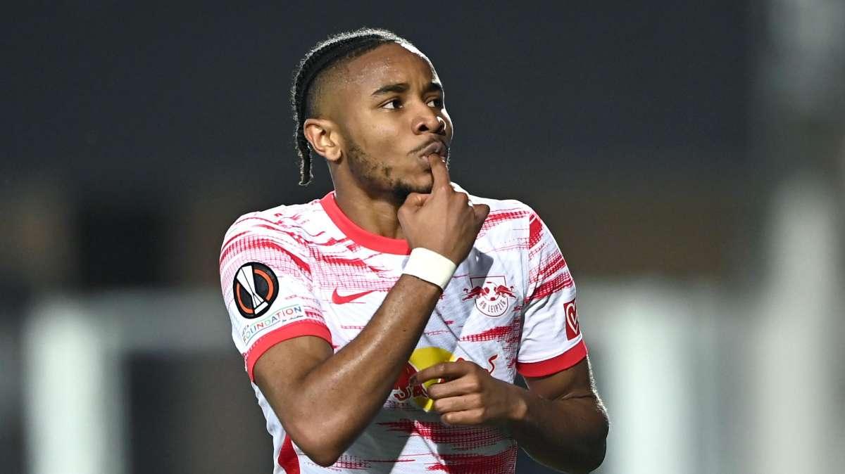 OFICIAL | Nkunku renueva con el Leipzig hasta 2026... ¡y con una cláusula asequible!