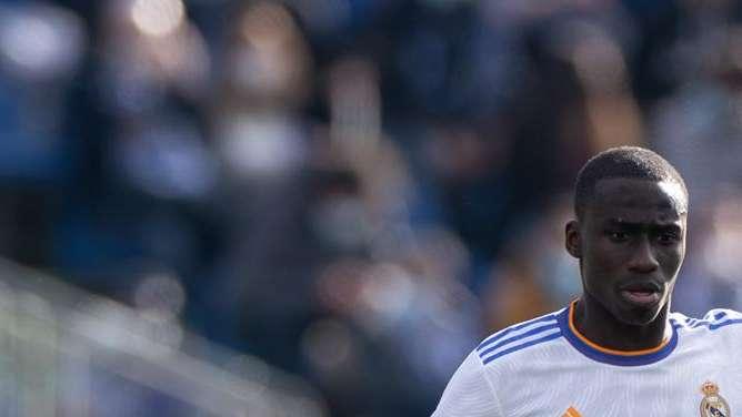 El optimismo de Mendy: el Real Madrid podría recuperarle antes de lo esperado