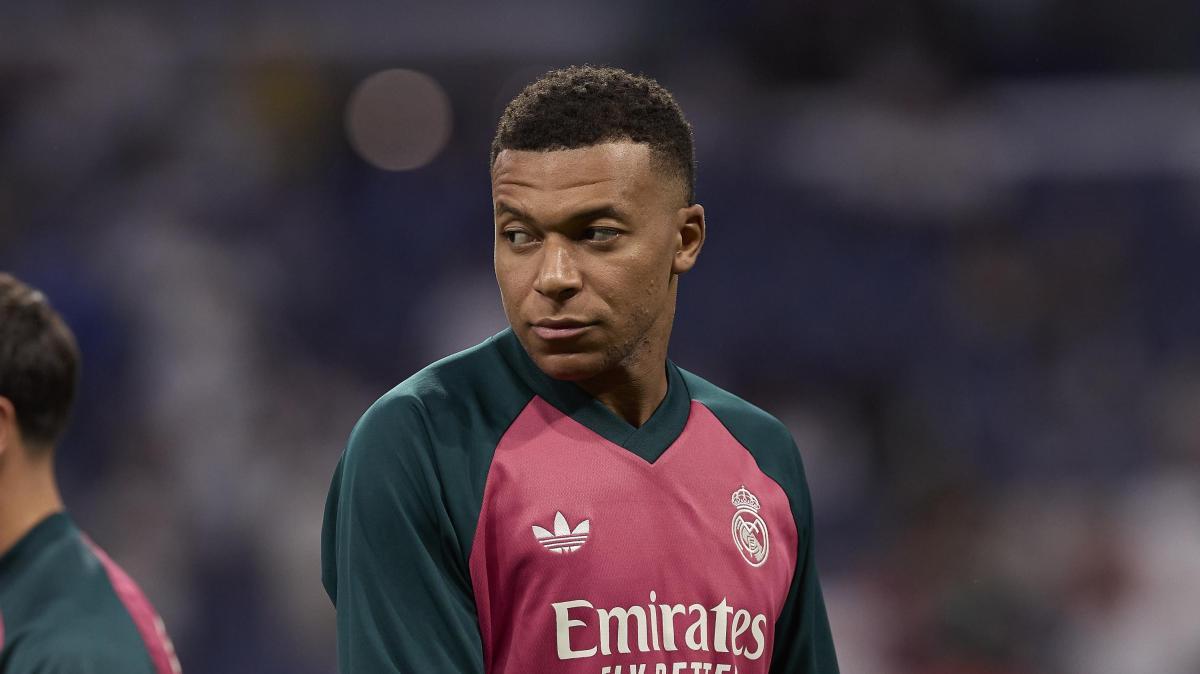 Mbappé 'responde' a las críticas tras su viaje a París