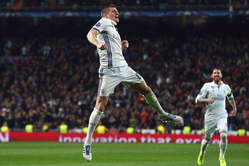 El futuro de Toni Kroos podría teñirse de rojo