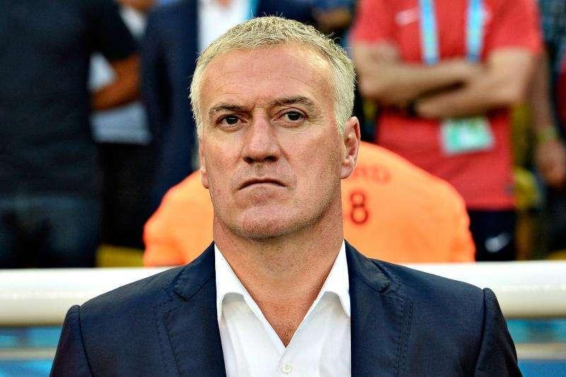 Sunday People: Abramovich piensa en Deschamps