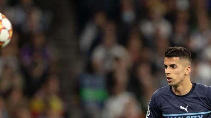 El Real Madrid rechazó el fichaje de Cancelo: los motivos