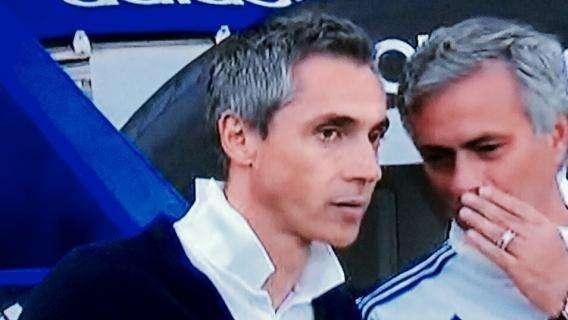 Mourinho: "Es una gran mentira que queramos vender a Willian" 