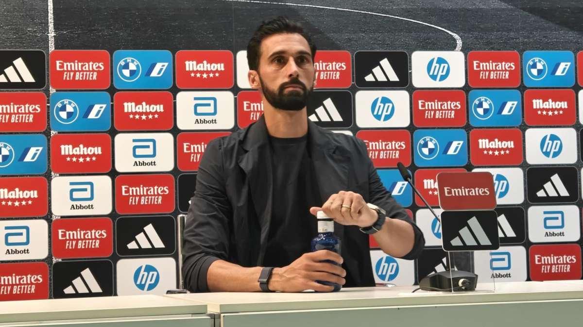 Arbeloa: "Muy feliz de ser el entrenador del mejor filial del mundo"