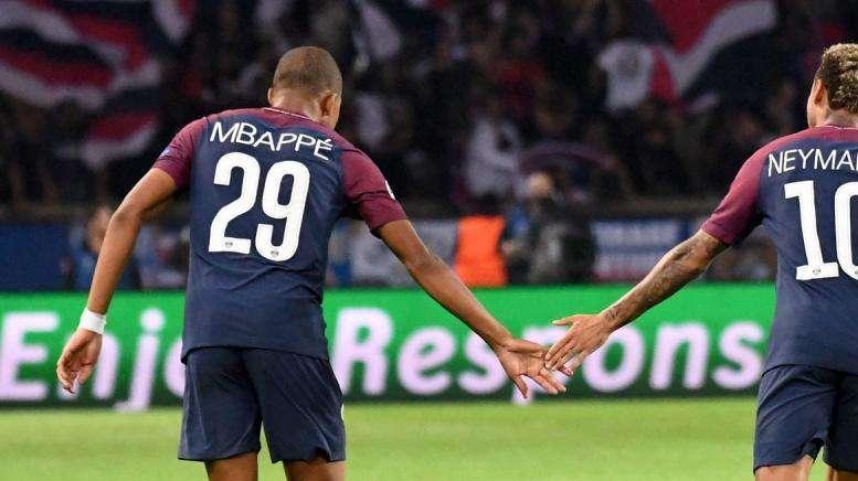 BBC, Laurens: "Neymar y Mbappé jugarán en el Madrid. El brasileño fichará en 2019"