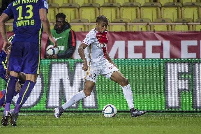 El príncipe Alberto de Mónaco se moja sobre Mbappé: "El jugador quiere quedarse, llegaremos a un acuerdo"