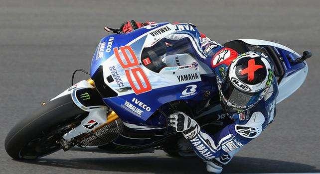 Lorenzo aprieta el título de MotoGP