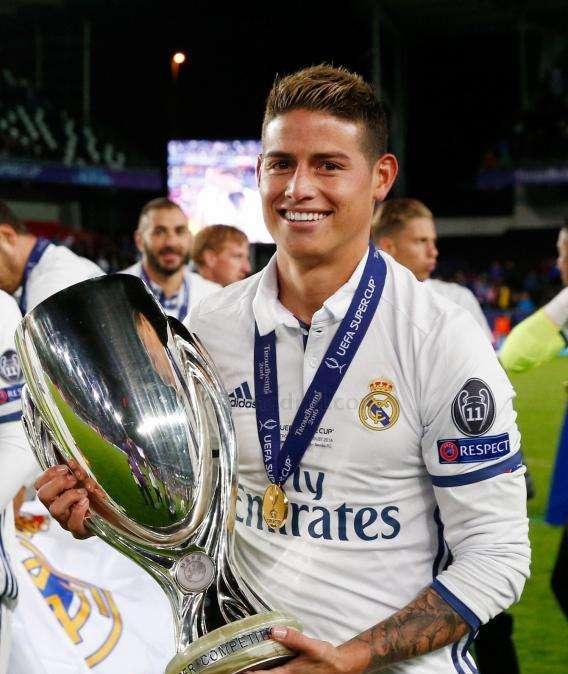 James, en el Top 10 de las estrellas desde Brasil 2014