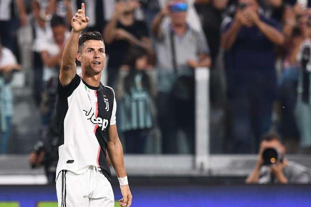 Football Leaks - Nike hará de oro a Cristiano Ronaldo en diez años