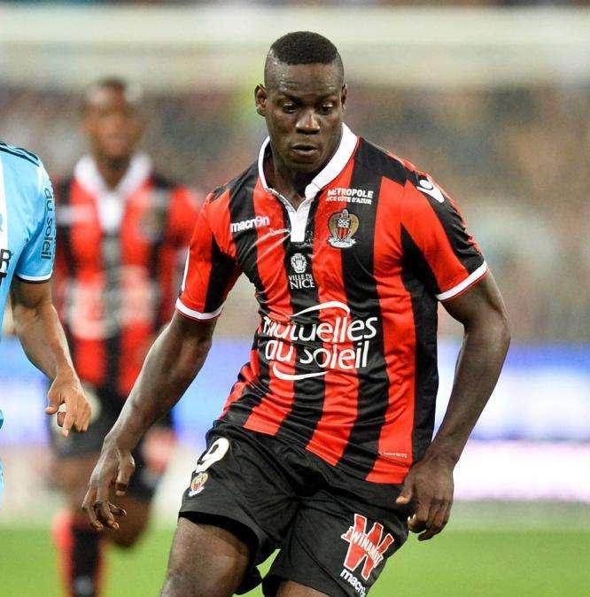 El último dardo envenenado de Balotelli: "Benzema es muy bueno. ¿Mi ídolo...?"