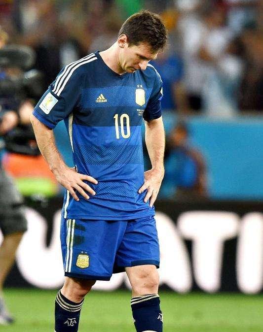 La Argentina de Messi, con un pie fuera del Mundial 