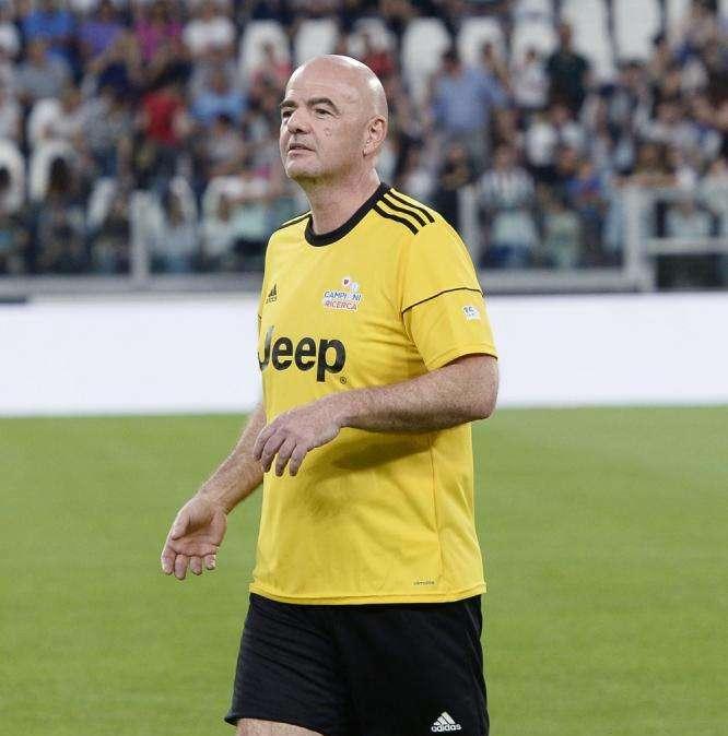 Infantino cubrió a PSG y City para evitar que fueran expulsados de la Champions