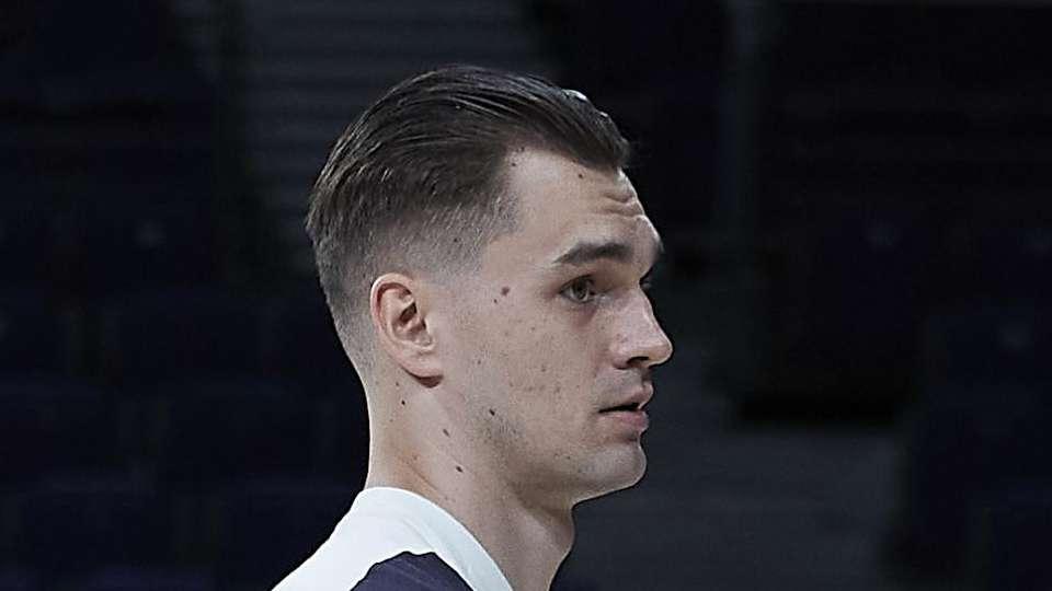 La afición del Barcelona rechaza el fichaje de Mario Hezonja