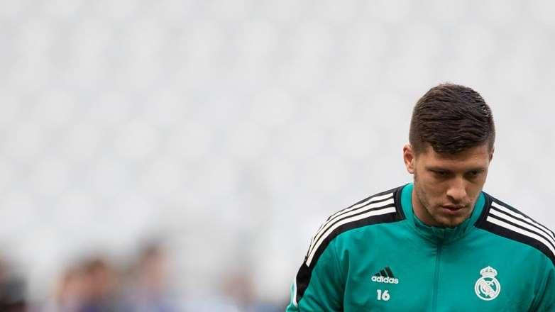 Los detalles de la cesión de Jovic a la Fiorentina: sueldo, cláusula de compra...