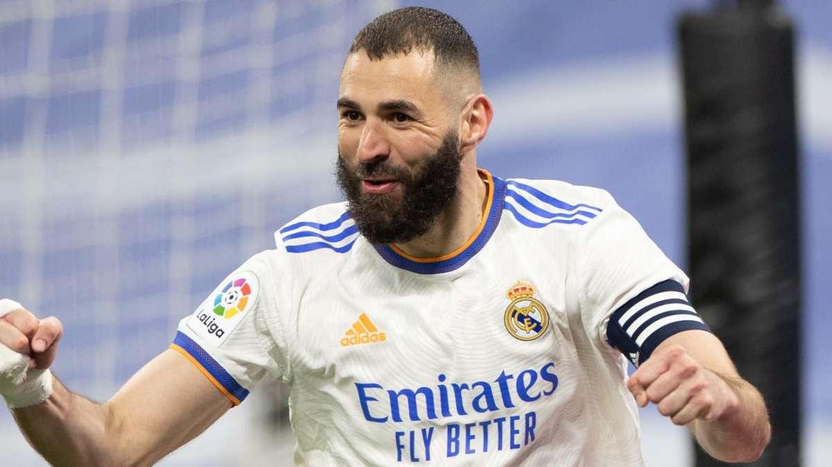 Benzema sorprende en Valdebebas al entrenarse en el día libre del equipo