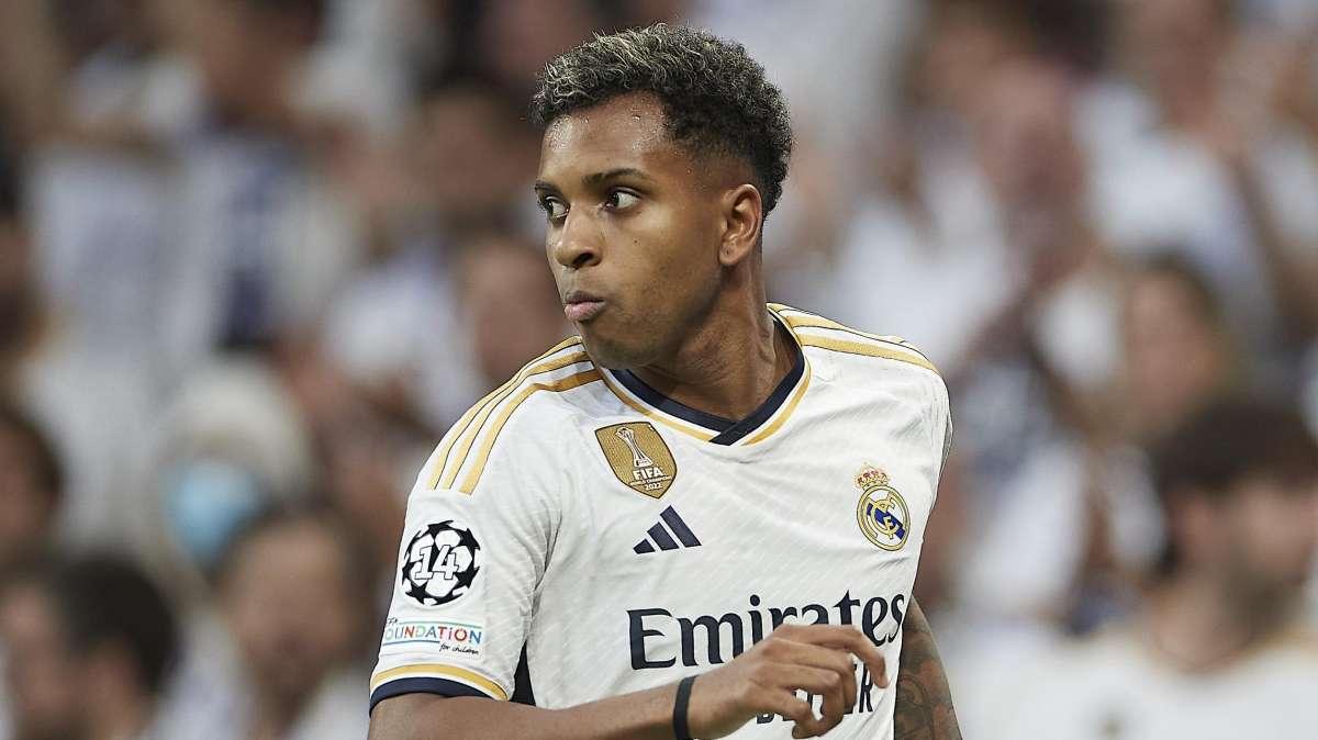 CAMBIO EN EL REAL MADRID | Entra Rodrygo y se retira Vini Jr