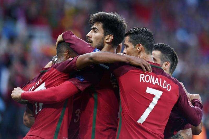 Cristiano, titular en la delantera de Portugal para intentar alcanzar el primer puesto del Grupo 2