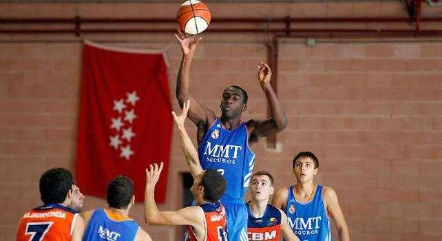 Nueva derrota del EBA y el Cadete A se proclama subcampeón en Hungría