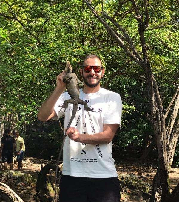 Benzema de nuevo perseguido por la justicia y multado. Se le acusa de...