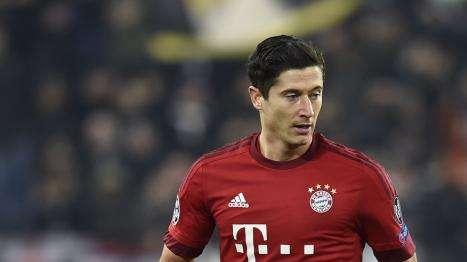 El Confidencial: La llegada de Lewandowski precipitará la salida de Cristiano