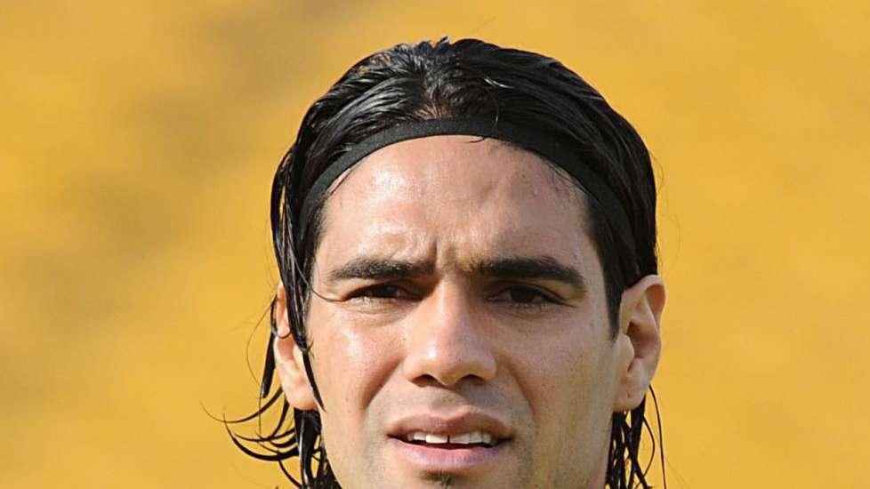 Parrado: "El Real Madrid negocia por Falcao en Mónaco"