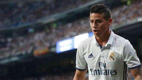 Don Balón viste a James de rojiblanco