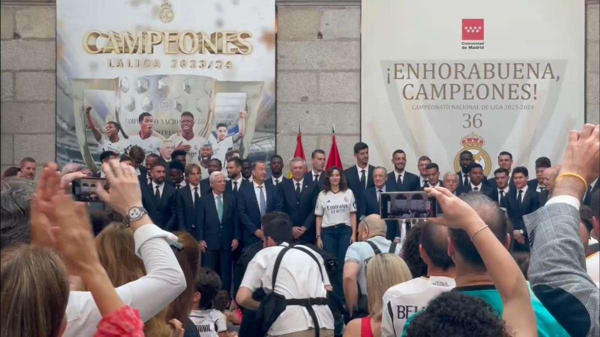 Isabel Díaz Ayuso: "Comprar una entrada para ver al Real Madrid es invertir bien el dinero"