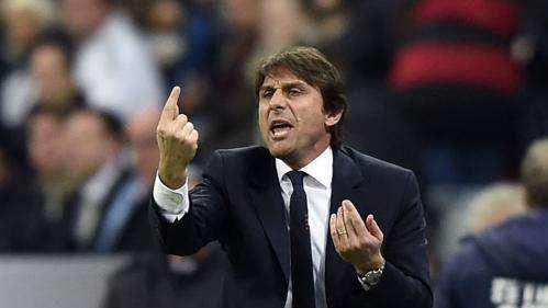 Daily Mail: Conte cuenta con Willian pero no con Oscar