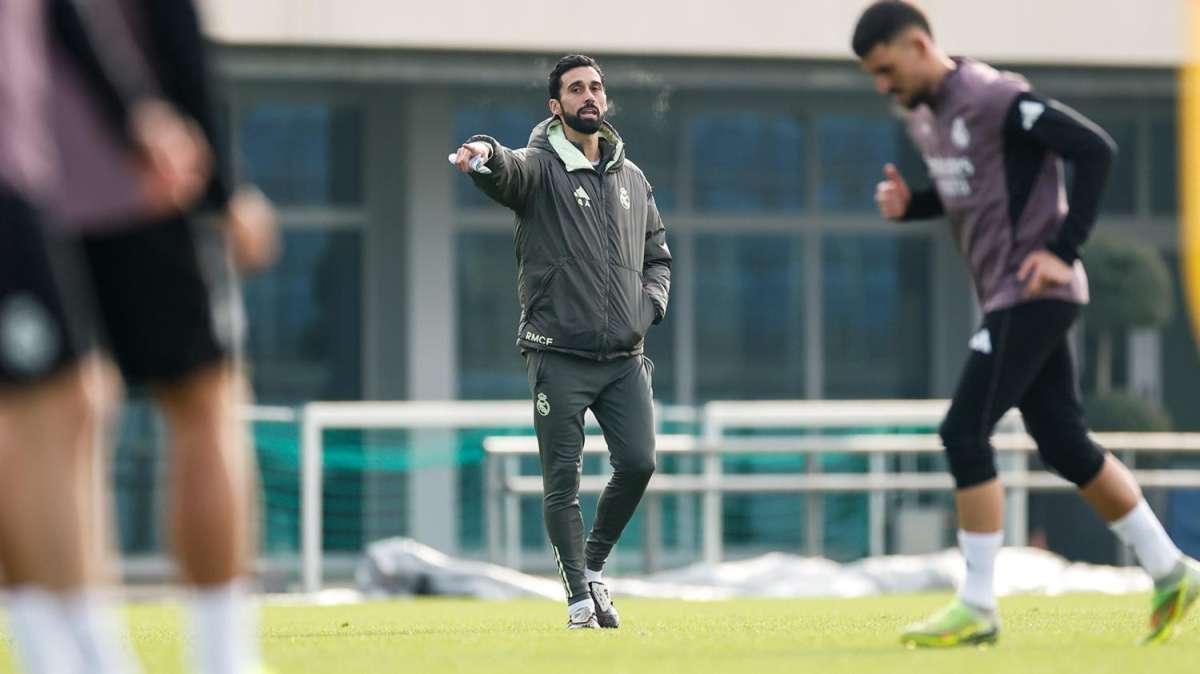 Otro jugador del Real Madrid se queja al entrenador por falta de minutos