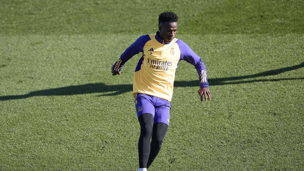 Vinicius hace saltar las alarmas en el último entrenamiento del Real Madrid