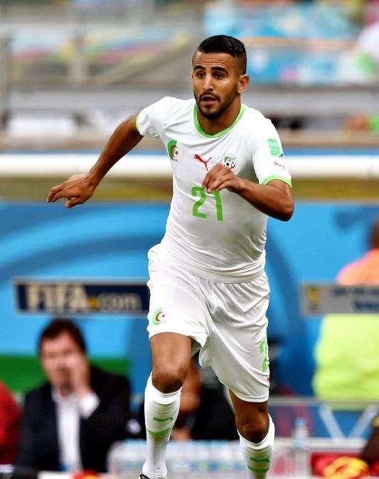 Mahrez dejará el Leicester: abandona la concentración de Argelia... ¿Destino Barça o Londres?