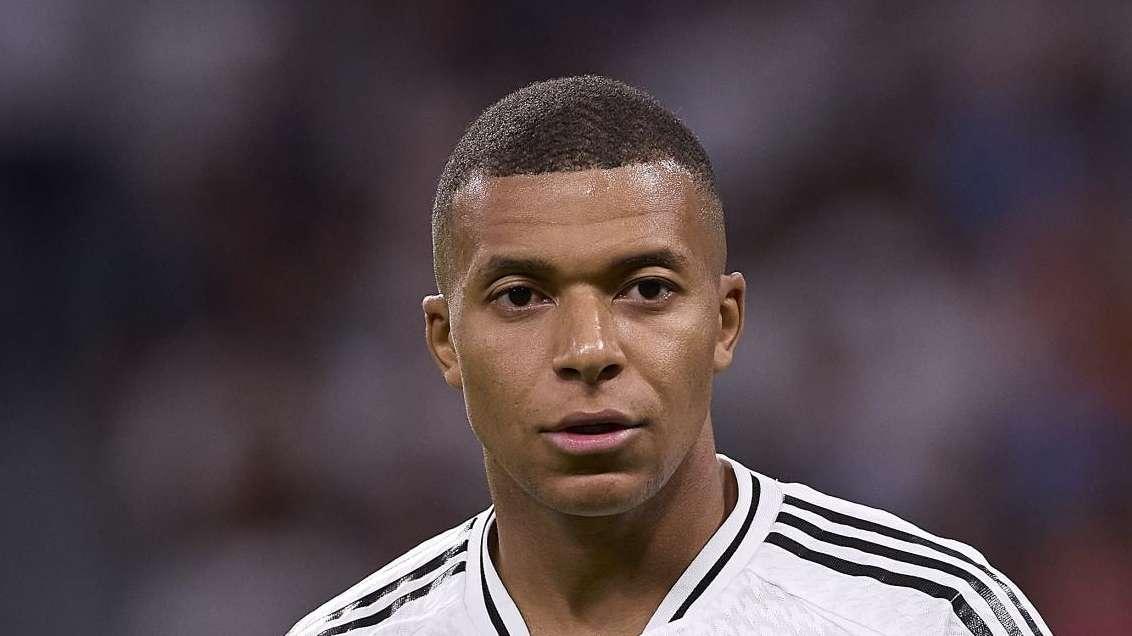 Un ex del Real Madrid lo tiene claro: "Mbappé necesita asociarse más"