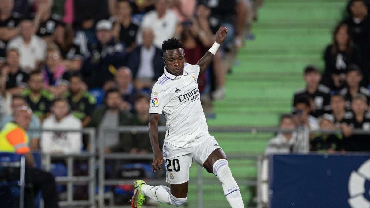 Xavi: "¿Vinicius? Cambiaremos un poco, no tenemos a Araújo"
