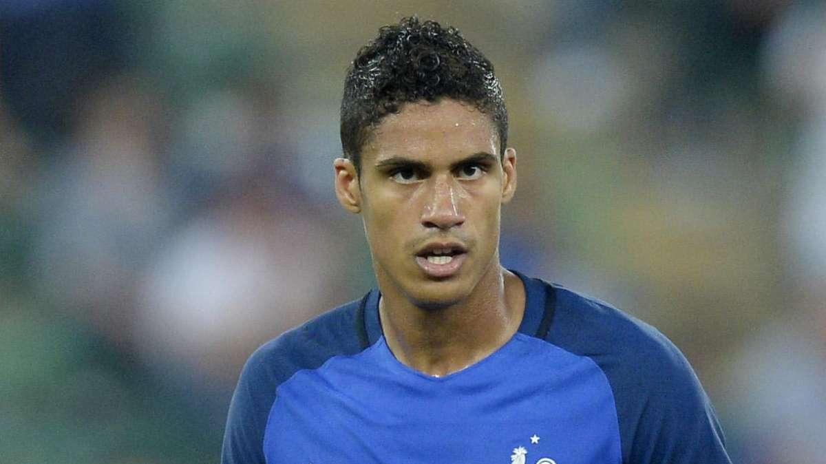 TOP News 18 | Varane a un paso del United, Camavinga quiere fichar por el Real Madrid...