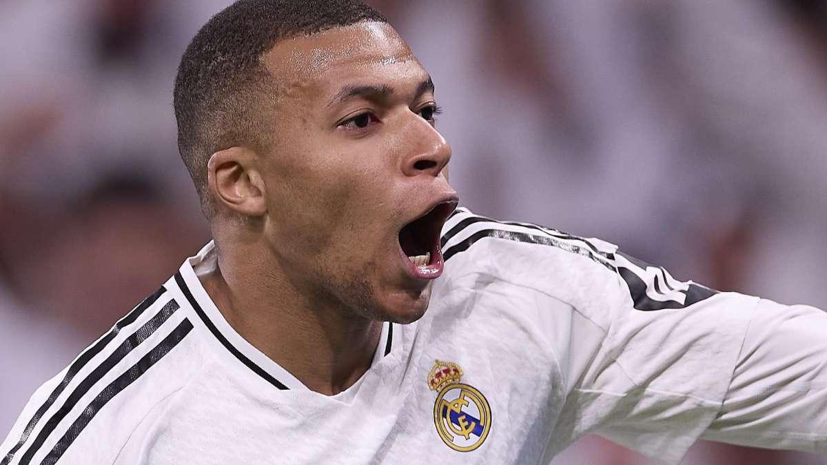 Mbappé lidera al Real Madrid ante el Villarreal y aprieta por el Pichichi