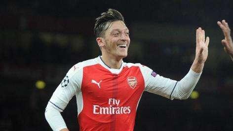 Goal: La renovación de Özil, a la espera de Wenger