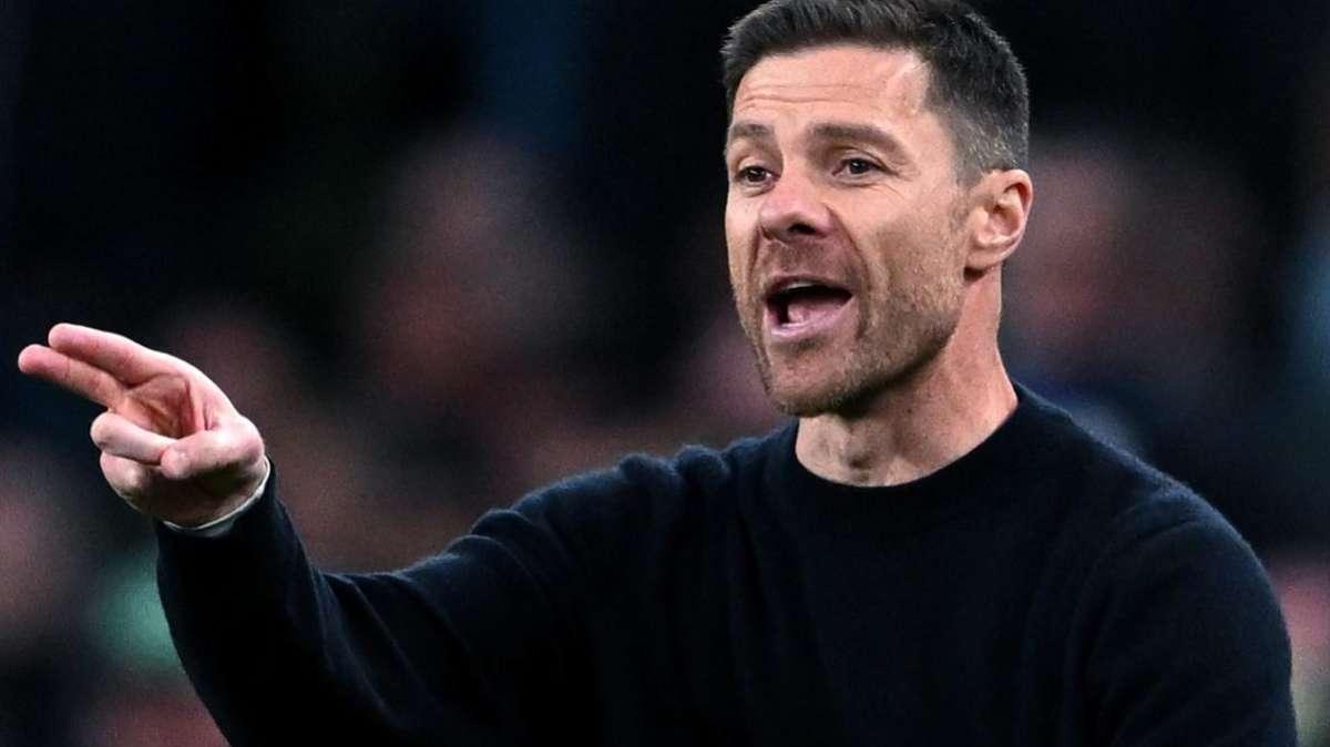 Xabi Alonso: "¿Ceballos? No hemos tenido la gran charla todavía. Rodrygo..."