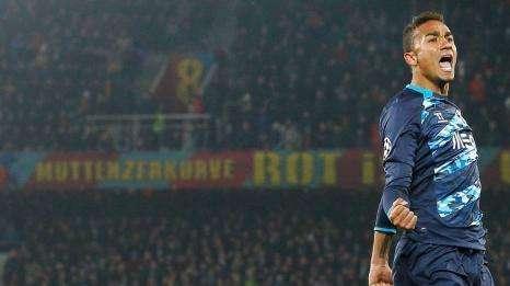 MARCA: El Oporto tasa a Danilo en 40 millones