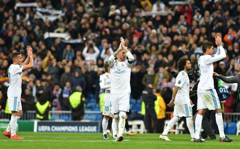 As - En los últimos 35 Clásicos: 13 rojas al Real Madrid y seis al Barça