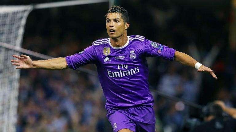 As: "Mucho Cristiano para Letonia"