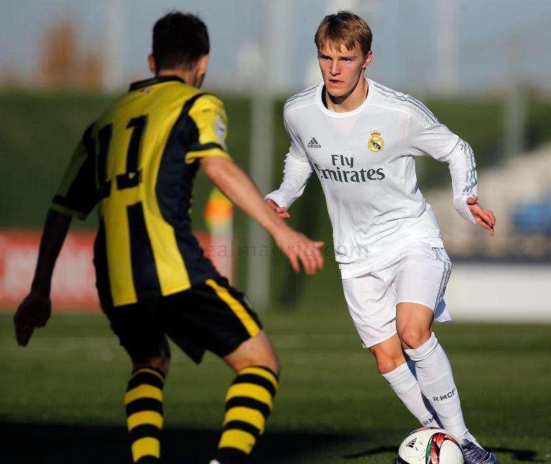 La desbandada del Castilla: Odegaard