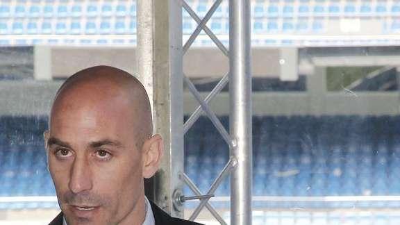 Mercado de fichajes, en directo | El Madrid vigila a un exmadridista, el sueño frustrado del Barça...