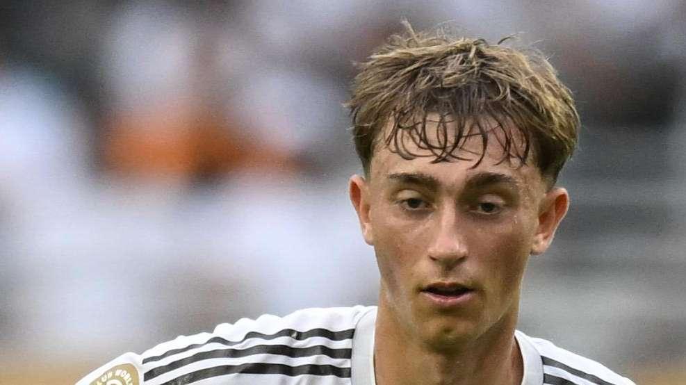 Huijsen, alucinado: "A veces los entrenamientos son de más nivel que los partidos. Mi ídolo..."