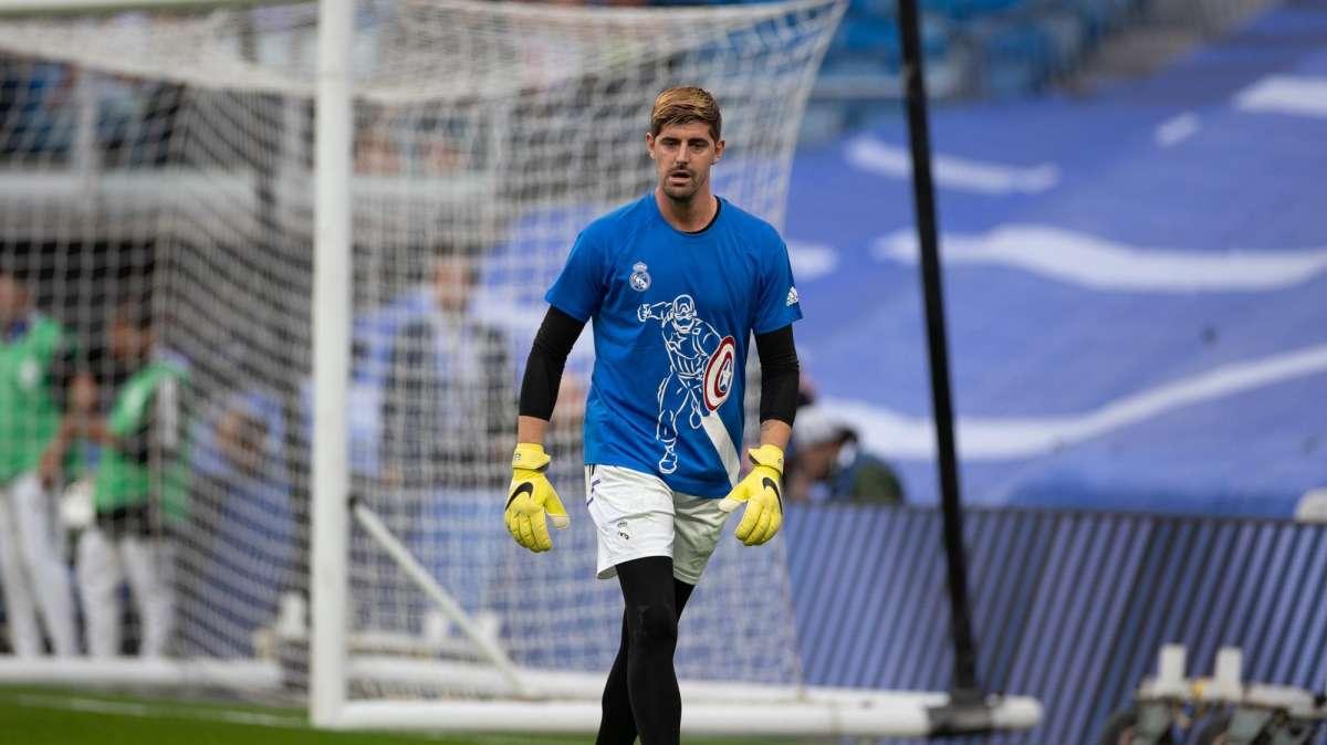 Courtois se lleva a uno de los fisios del Real Madrid a Catar