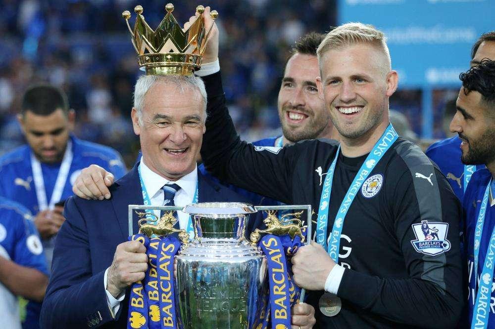 Schmeichel intentó salvar la vida al dueño del Leicester cuando se estrelló su helicóptero