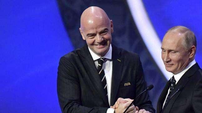 Infantino y la FIFA buscan crear un Mundial de Clubes que rivalice con la Champions